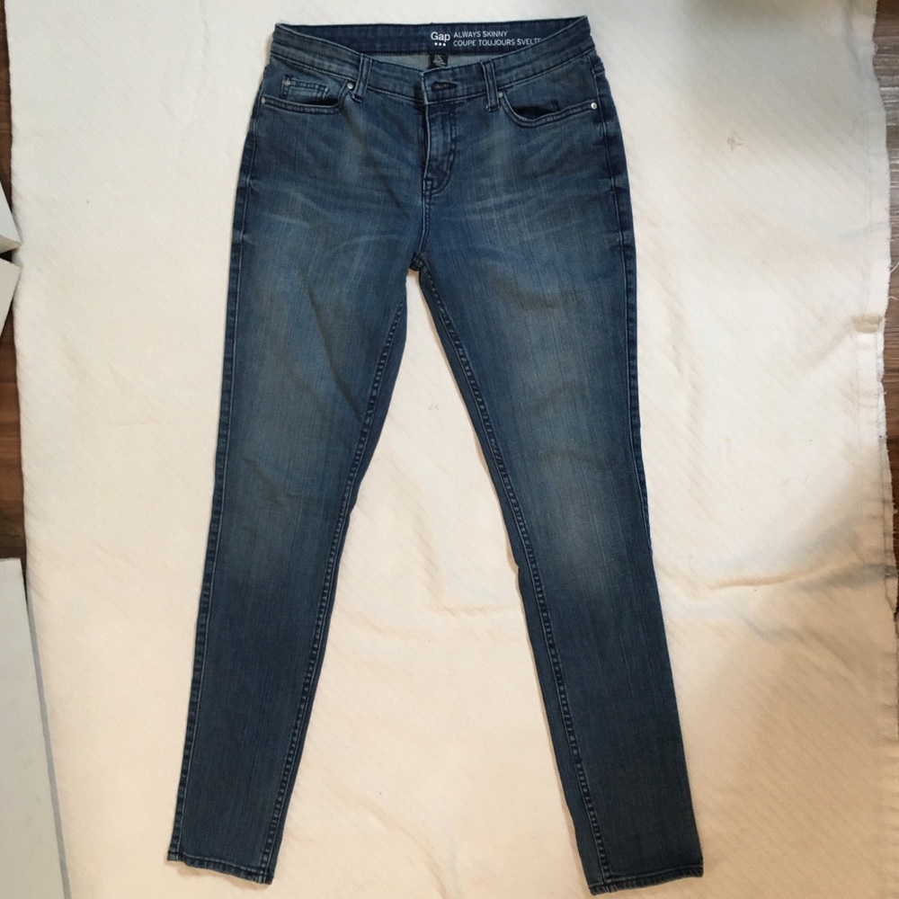 Gap Jeans